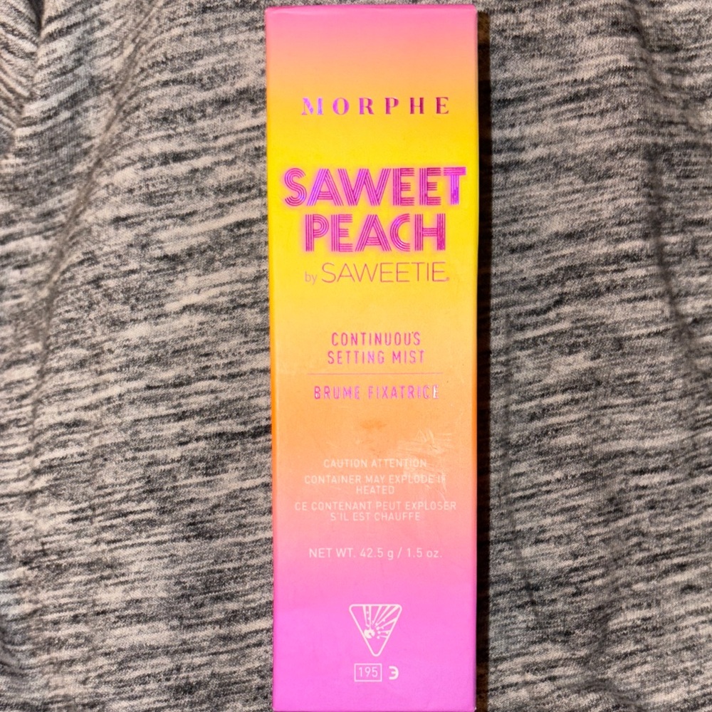 Morphe Saweet Peach by Saweetie setting mist